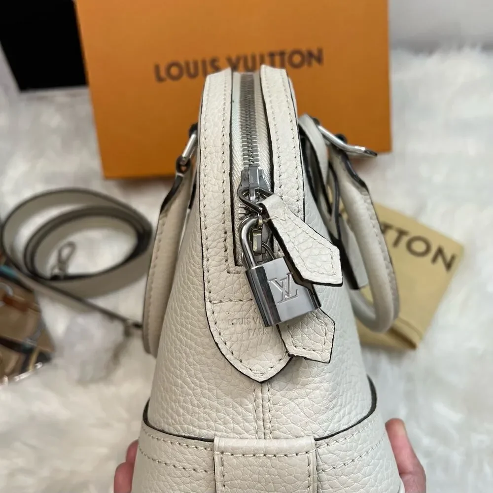 Louis vuitton ALMA PARnassea PPM TAURILLON LEATHER - Picture 9 of 17